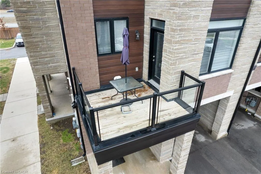 590 North Service Road, #98