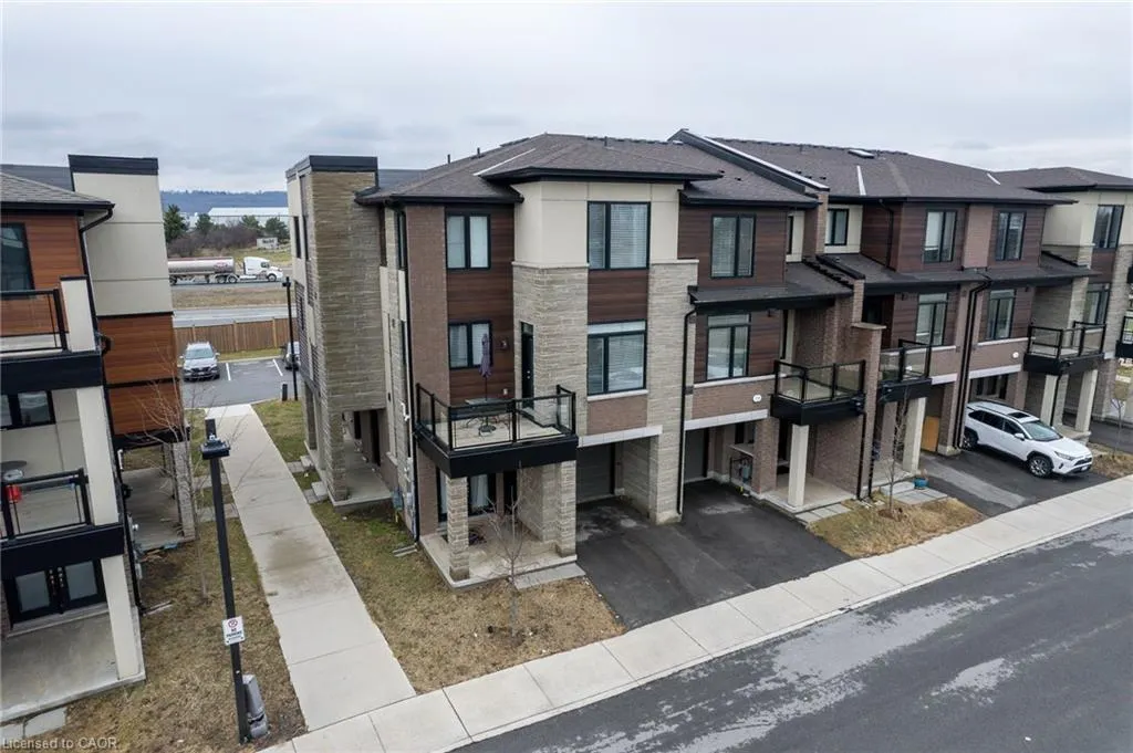 590 North Service Road, #98
