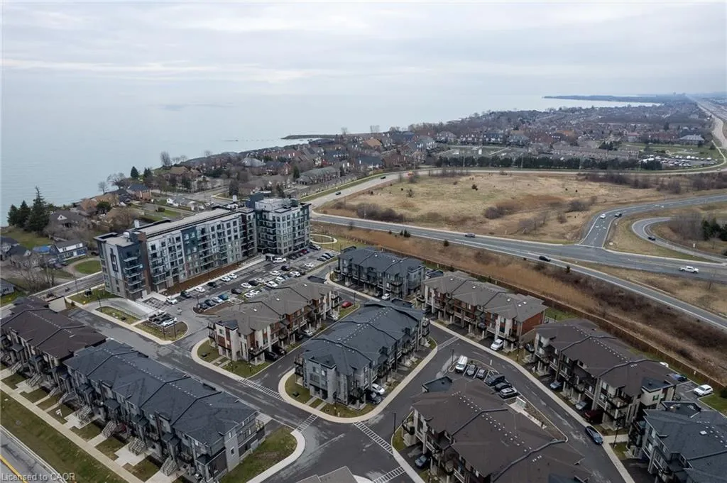 590 North Service Road, #98