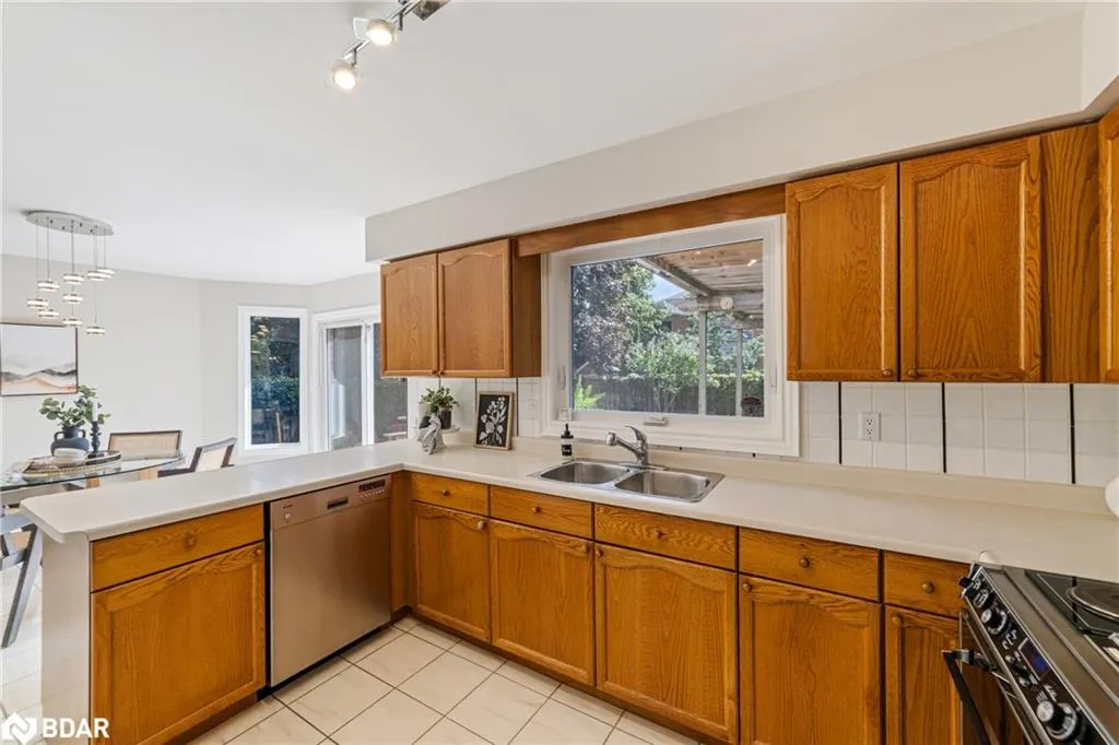 1298 Hilton Lane