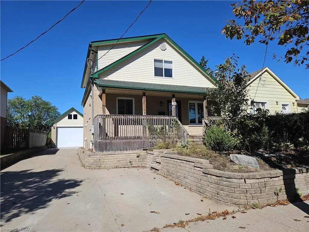 26 Fifth Avenue, #UPPER