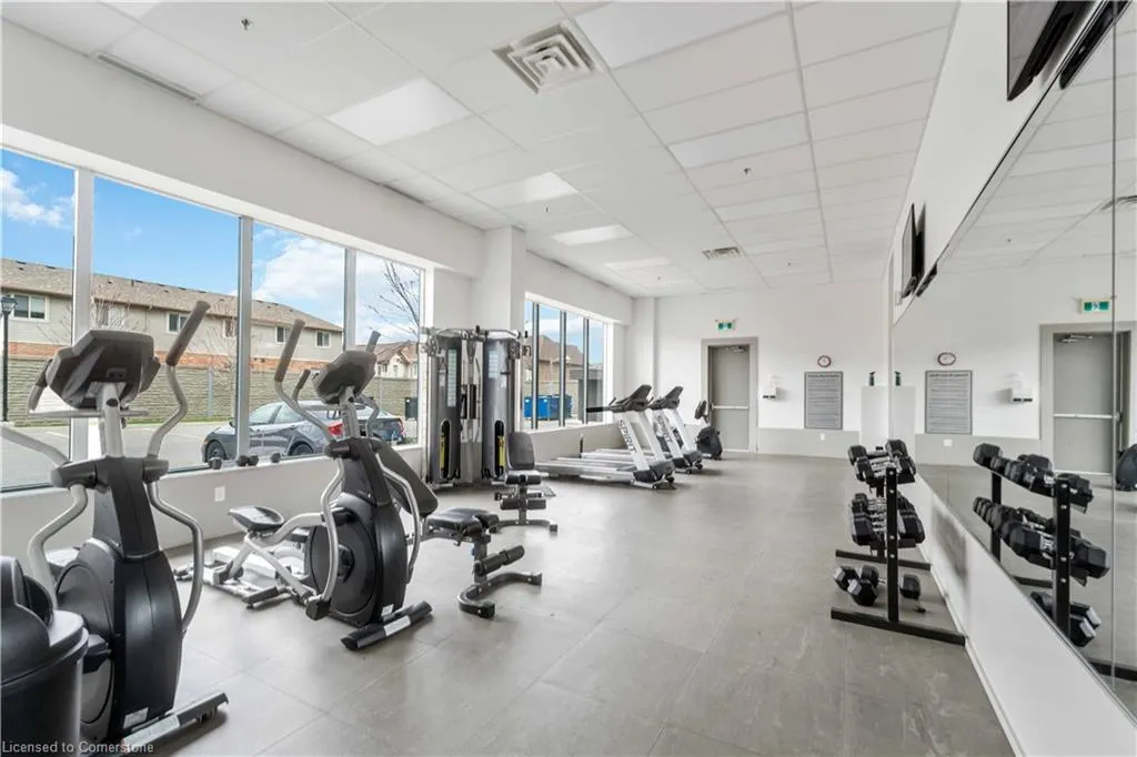 550 North Service Road, #1001