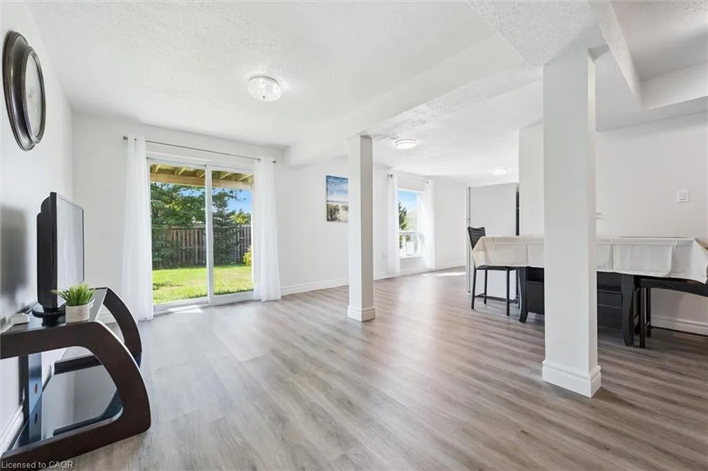 733 Karlsfeld Road
