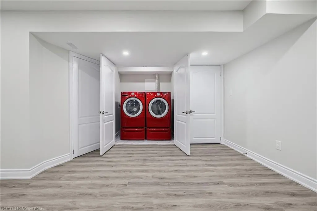 60 Cloverleaf Drive, #38