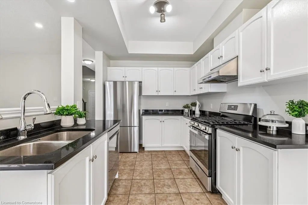 60 Cloverleaf Drive, #38