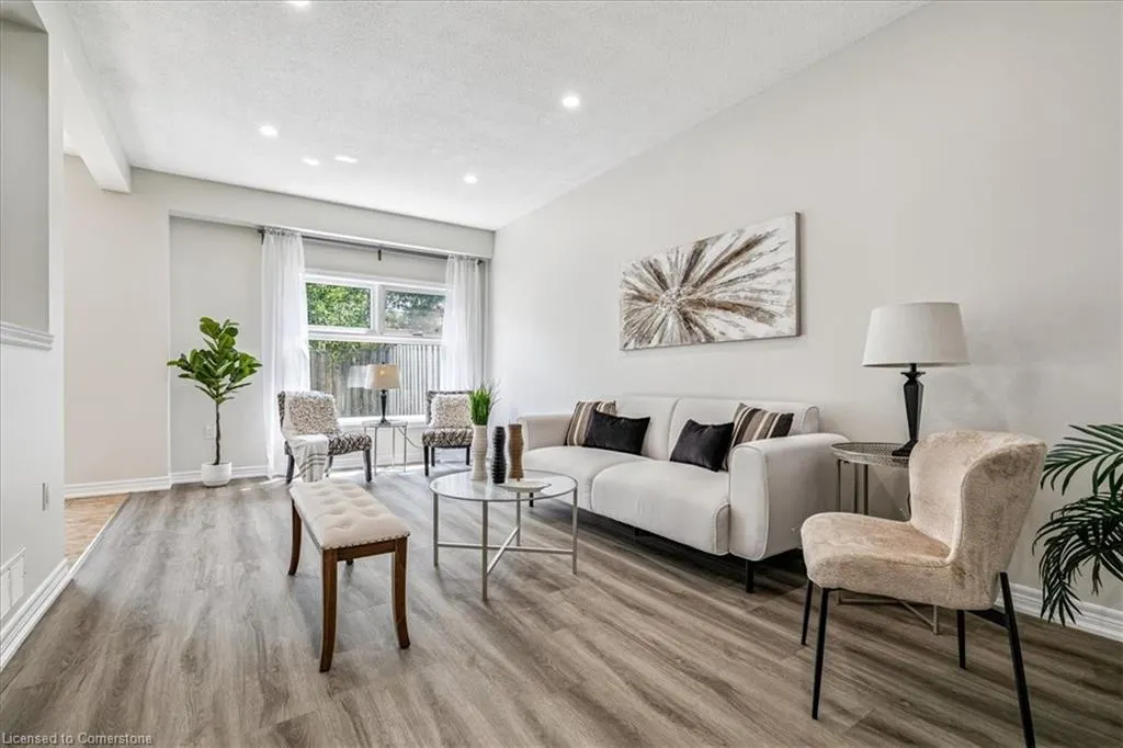 60 Cloverleaf Drive, #38