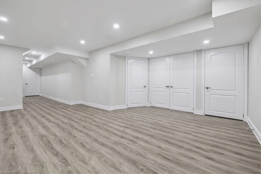 60 Cloverleaf Drive, #38