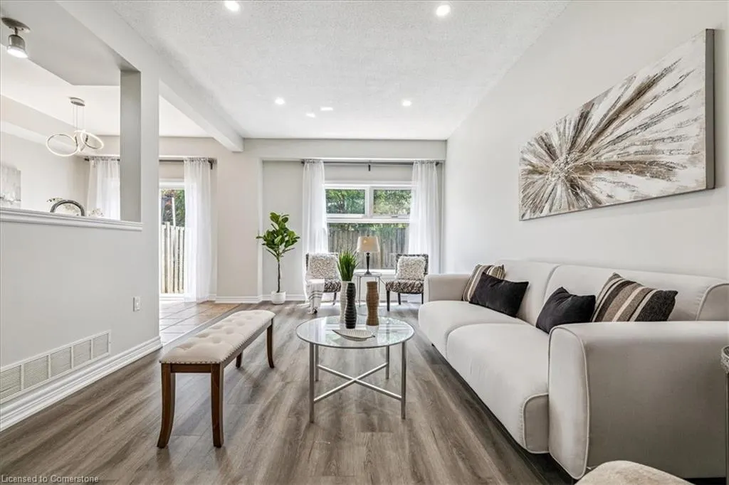 60 Cloverleaf Drive, #38