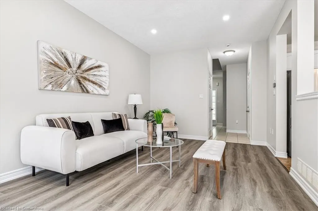 60 Cloverleaf Drive, #38