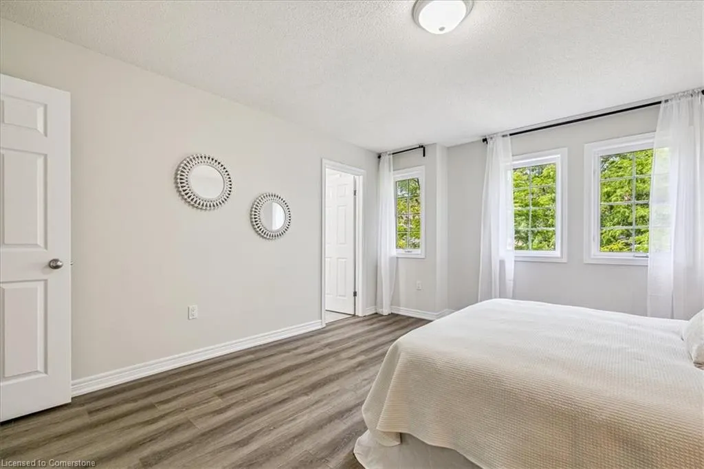 60 Cloverleaf Drive, #38