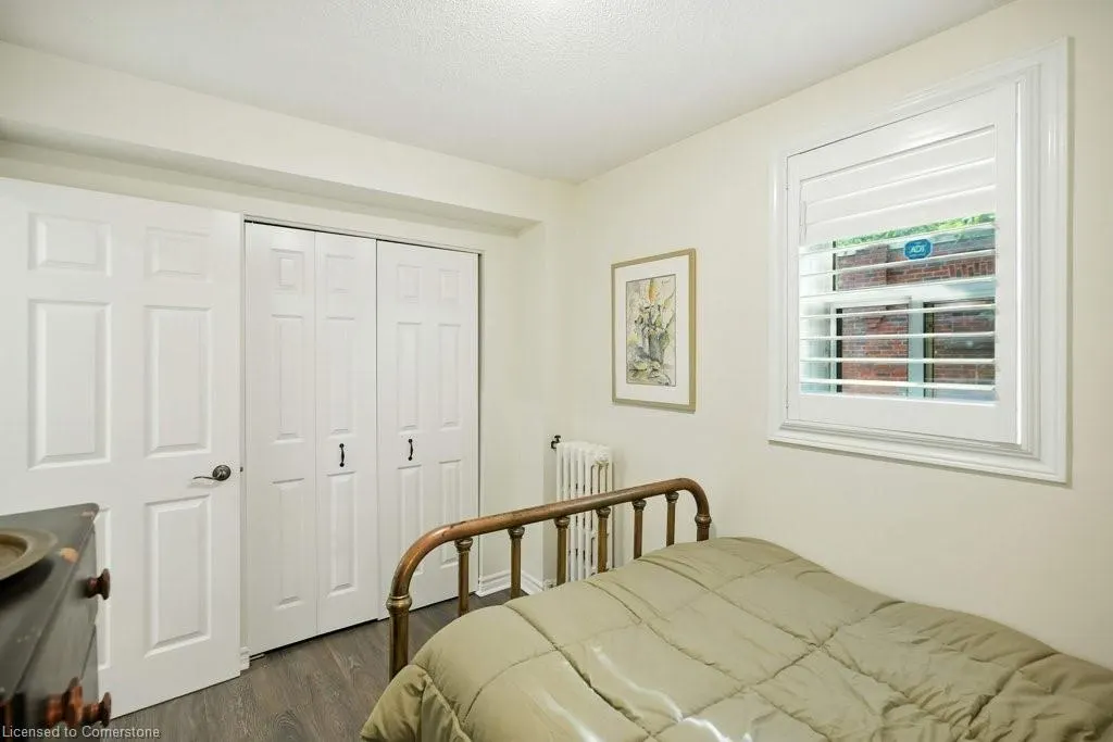 6 Vineland Avenue, #18
