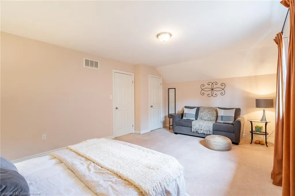 195 Wilson Street W, #6