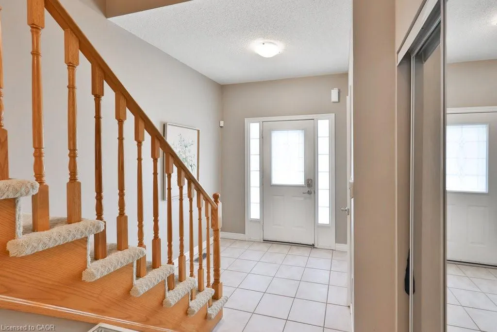 2229 Walkers Line, #7