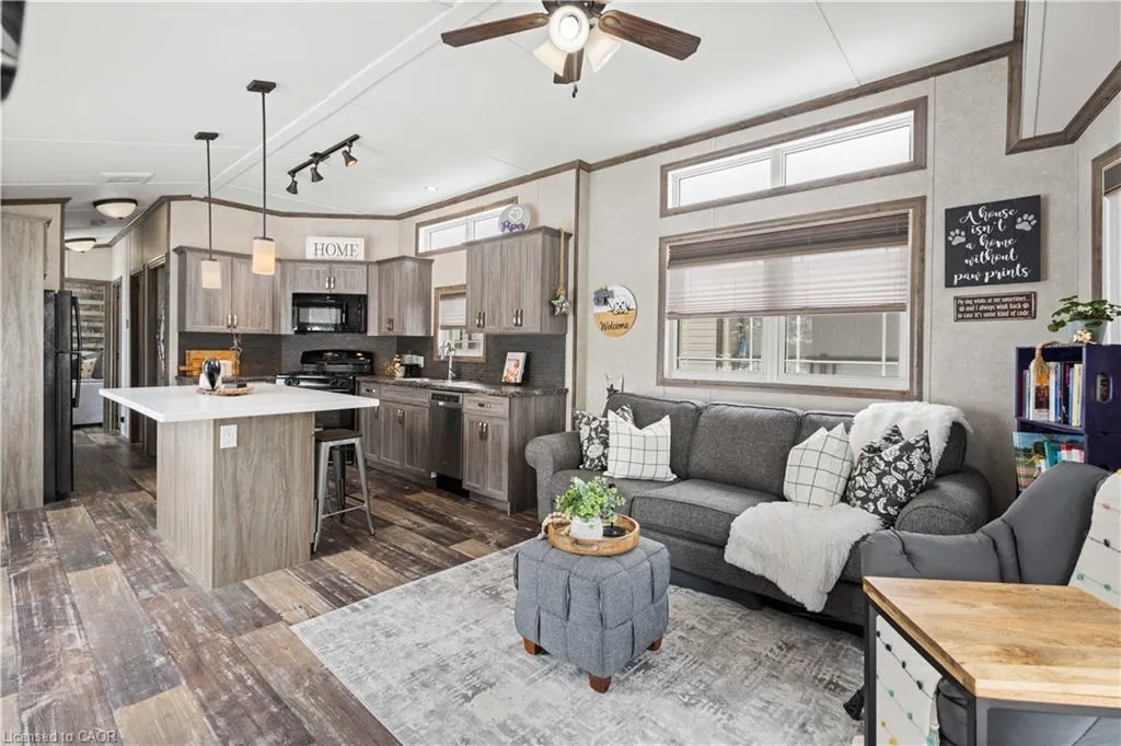 4449 Milburough Line, #10 Oak St.