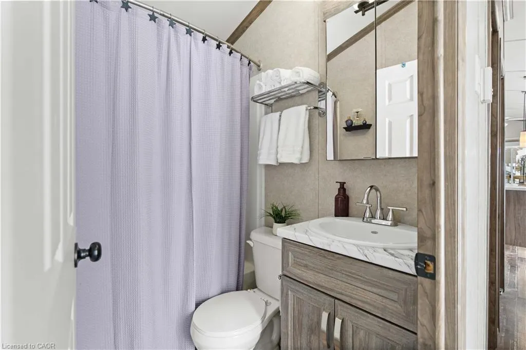 4449 Milburough Line, #10 Oak St.