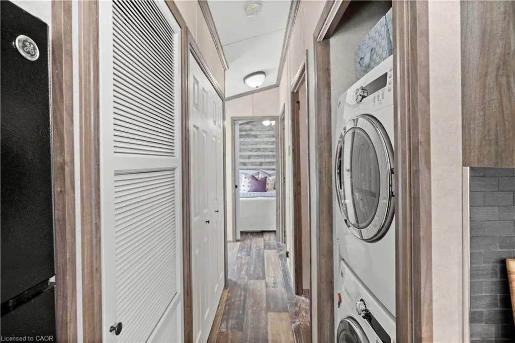 4449 Milburough Line, #10 Oak St.