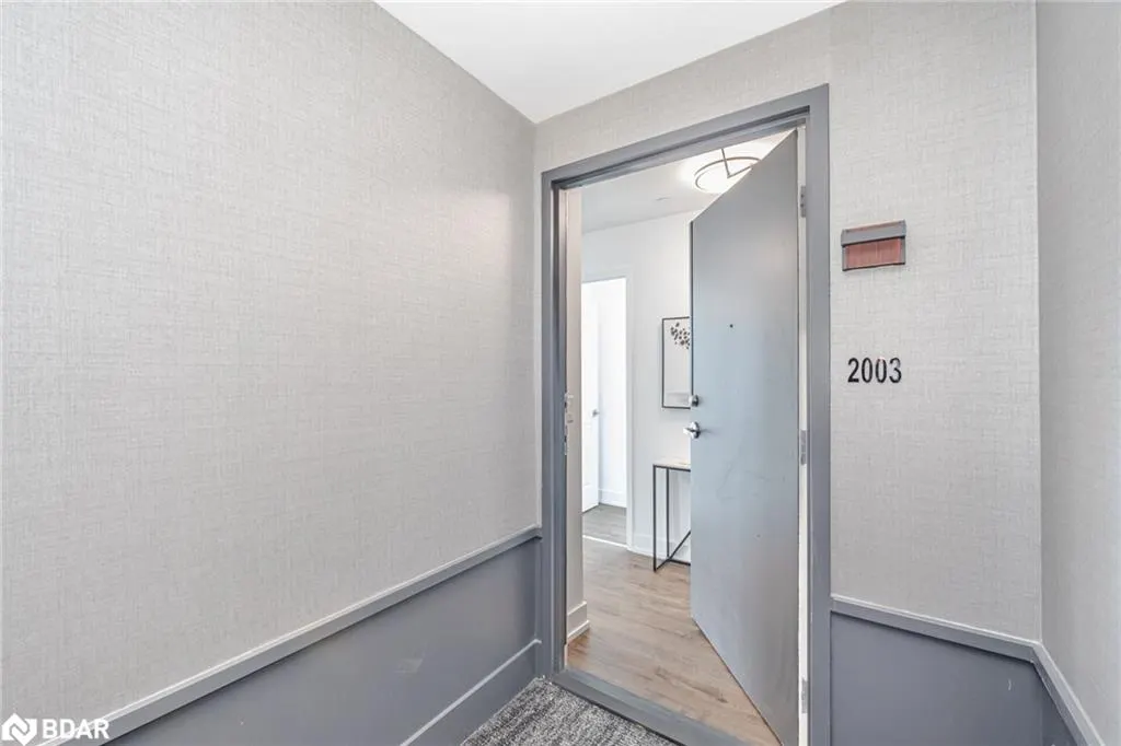 297 Oak Walk Drive Drive, #2003