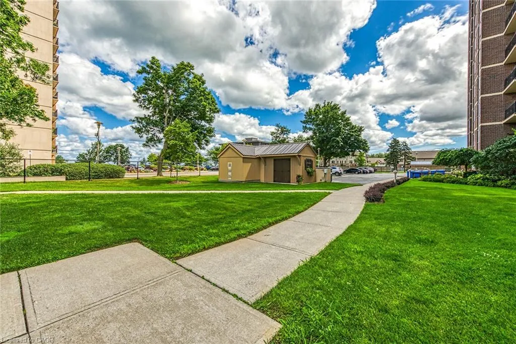 301 Frances Avenue, #1406