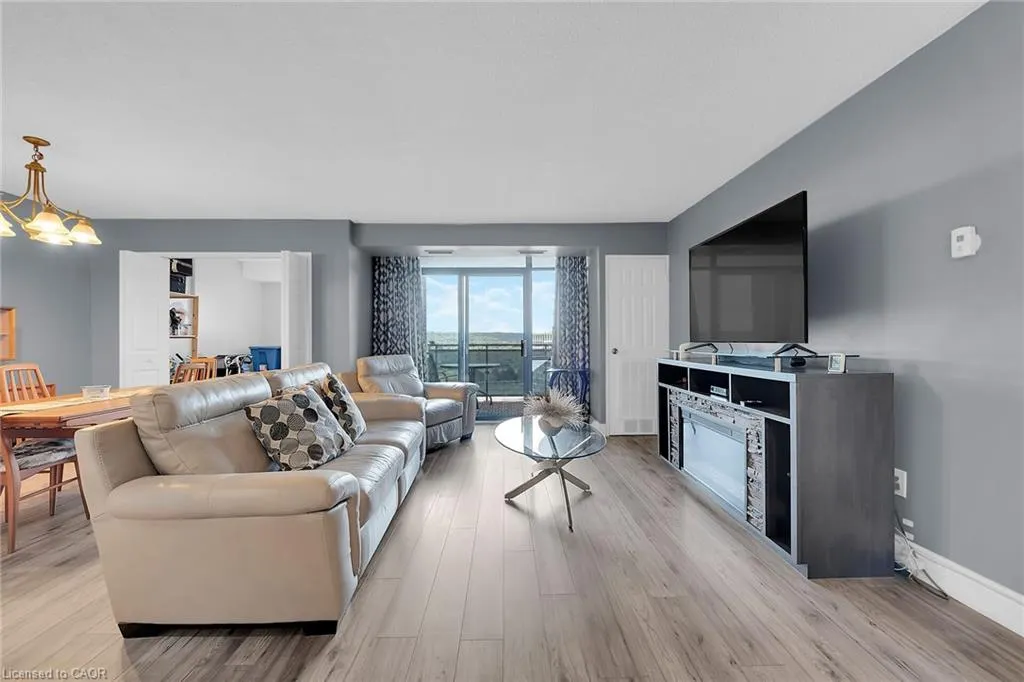 301 Frances Avenue, #1406
