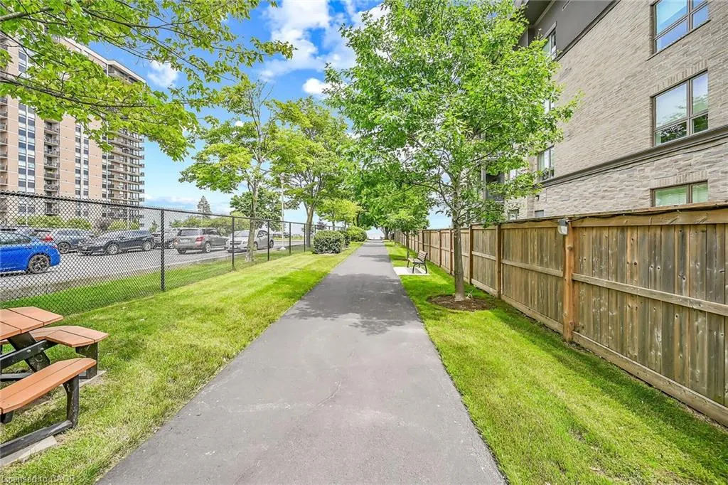 301 Frances Avenue, #1406