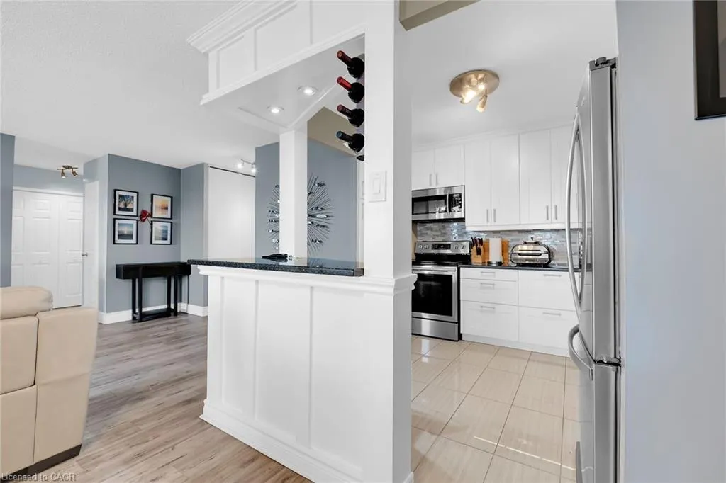 301 Frances Avenue, #1406