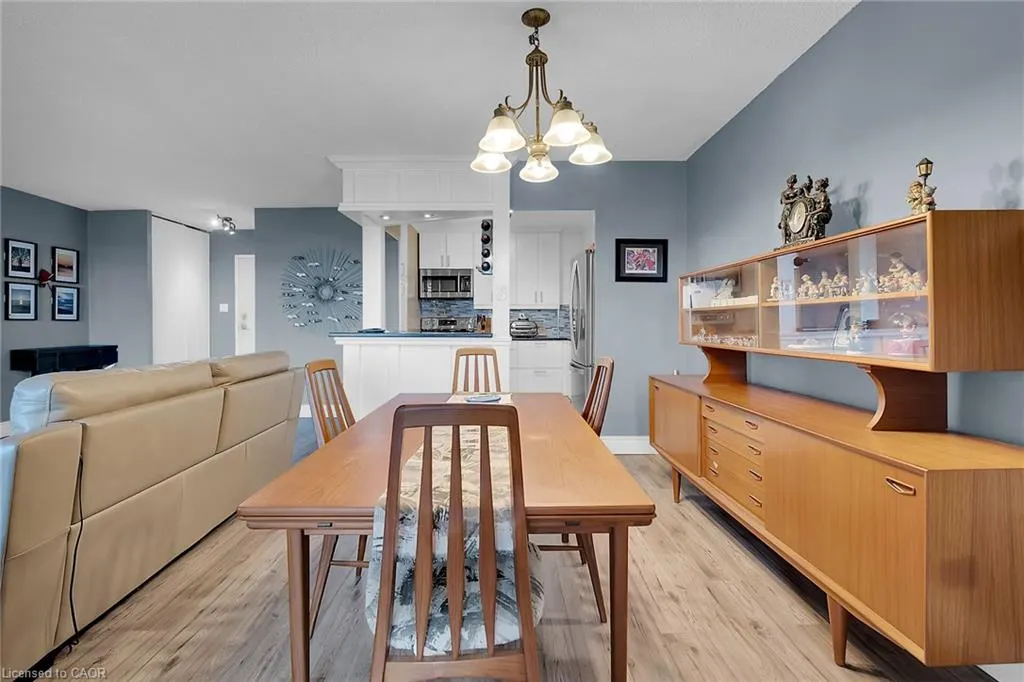 301 Frances Avenue, #1406