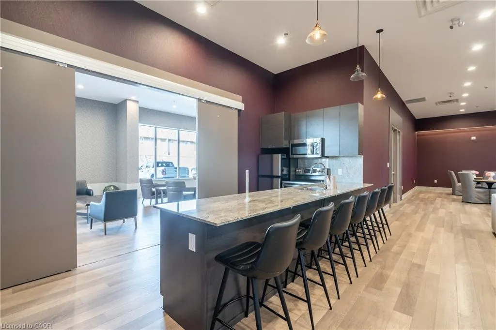 560 North Service Road, #505