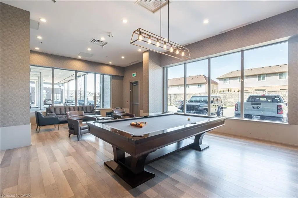 560 North Service Road, #505