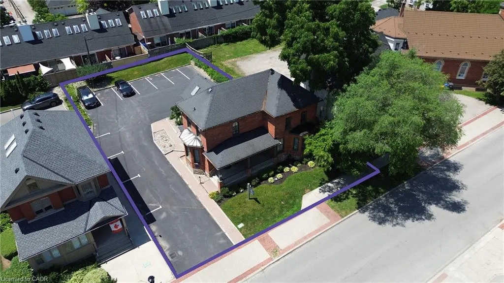 464 Locust Street