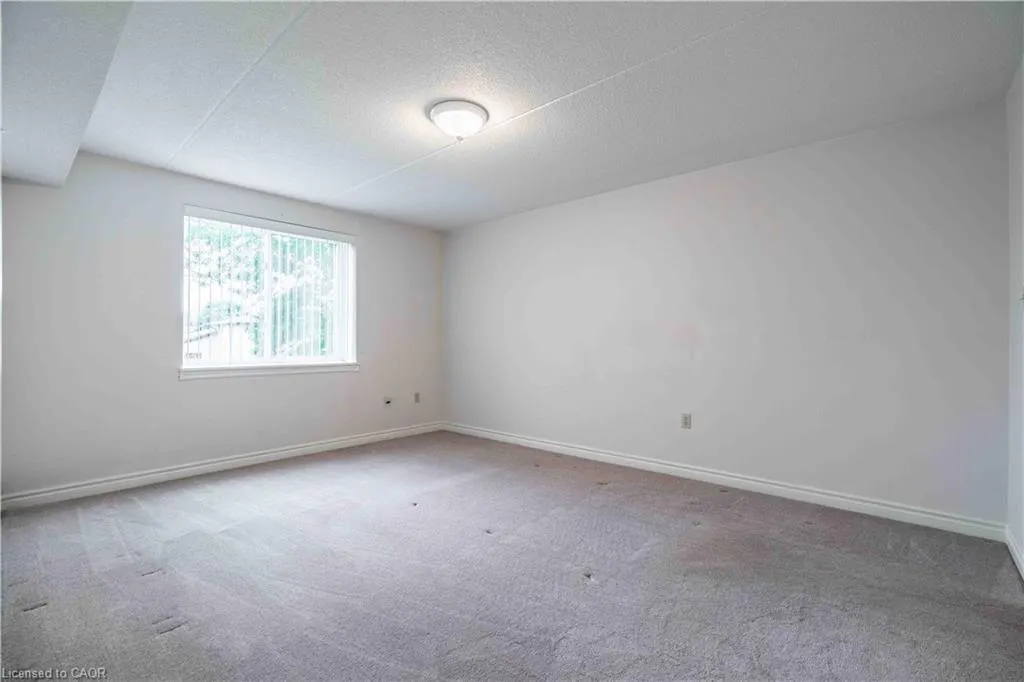 386 Highway 8, #205