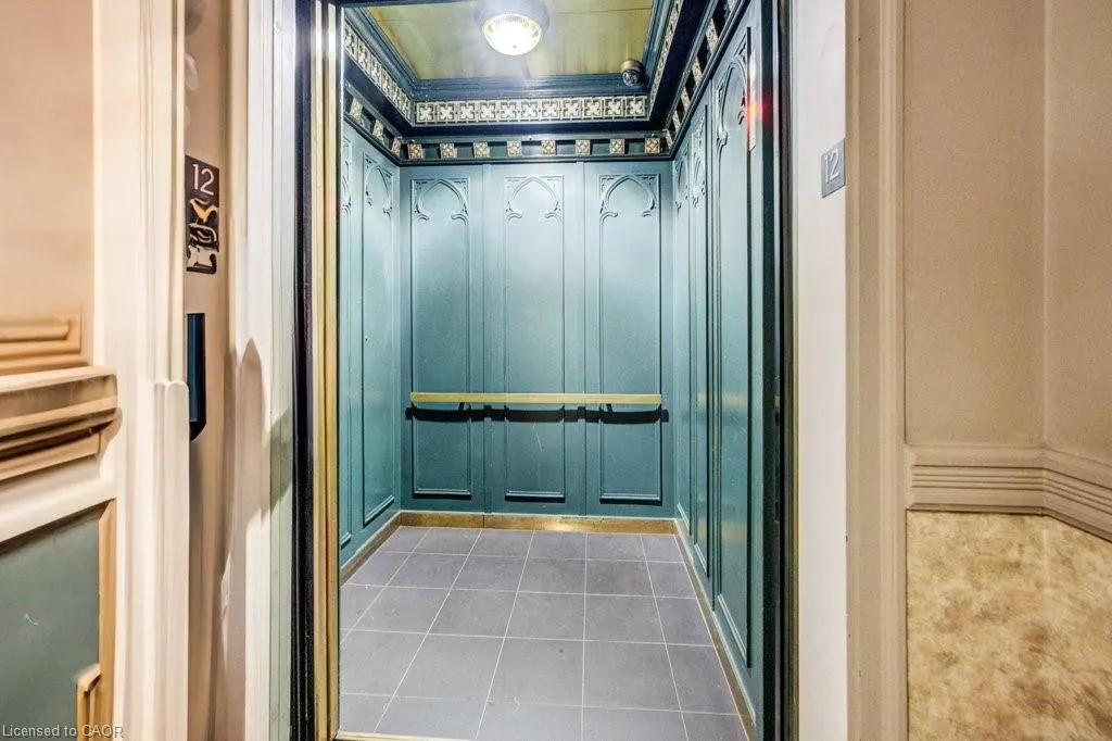 36 James Street S, #1102