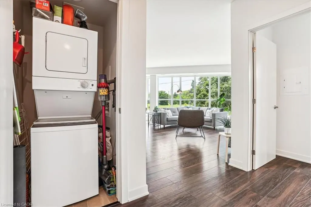 320 Plains Road E, #211