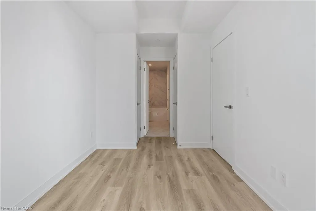 370 Martha Street, #2106
