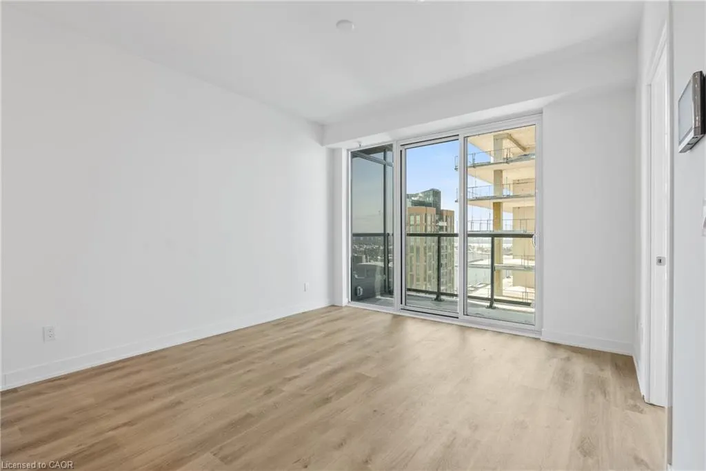370 Martha Street, #2106