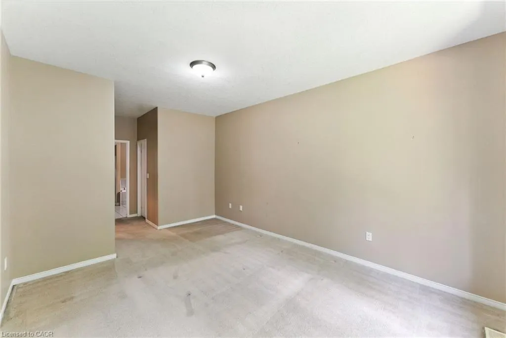 40 Wesleyan Court, #6