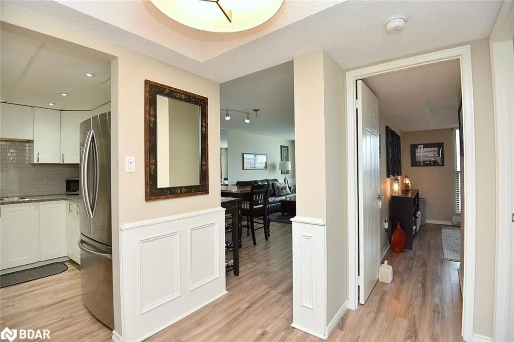 1225 North Shore Boulevard E, #404