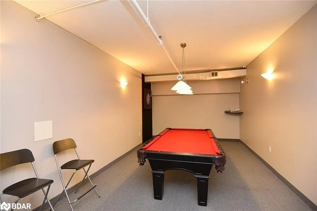 1225 North Shore Boulevard E, #404