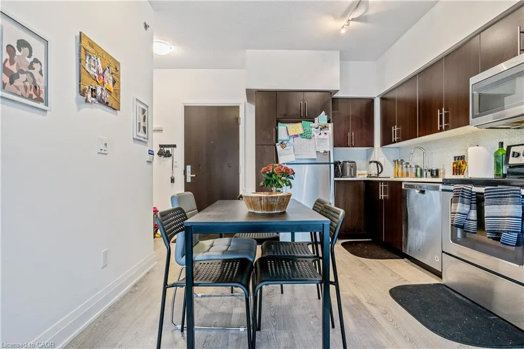 55 Speers Road, #612