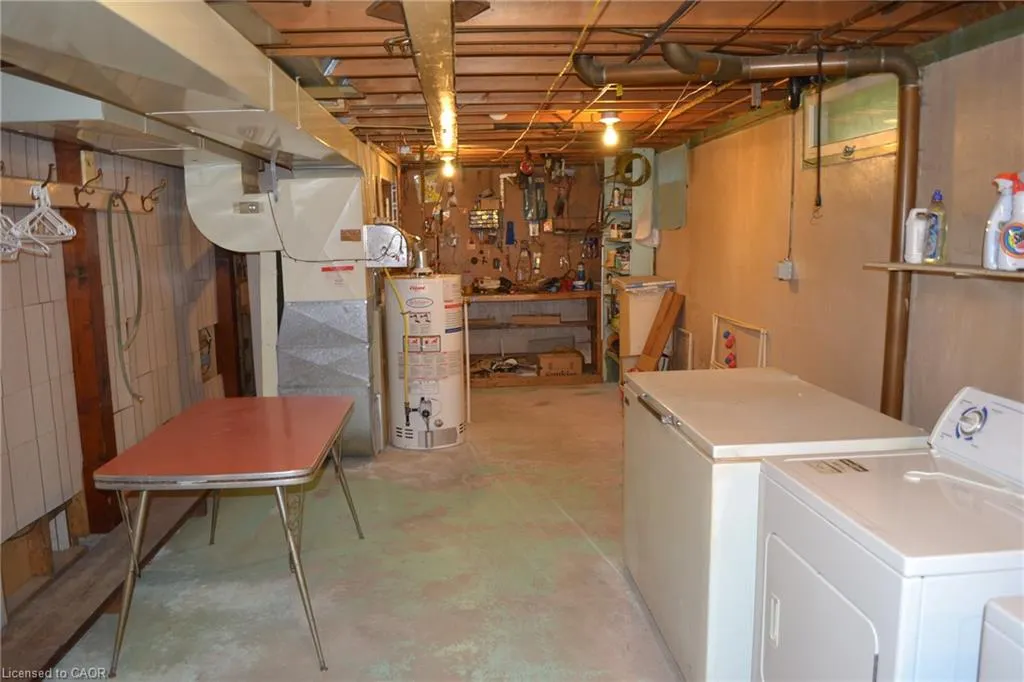 4 Weigel Avenue