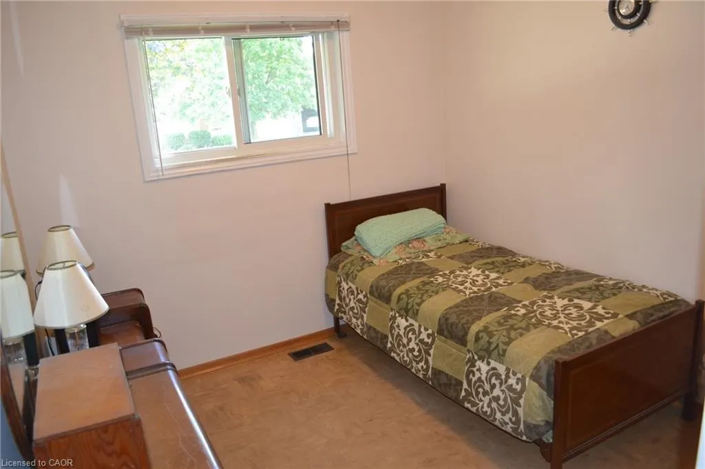 4 Weigel Avenue