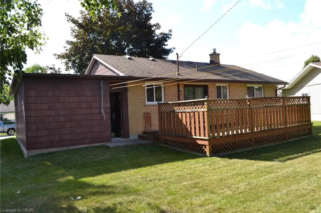 4 Weigel Avenue