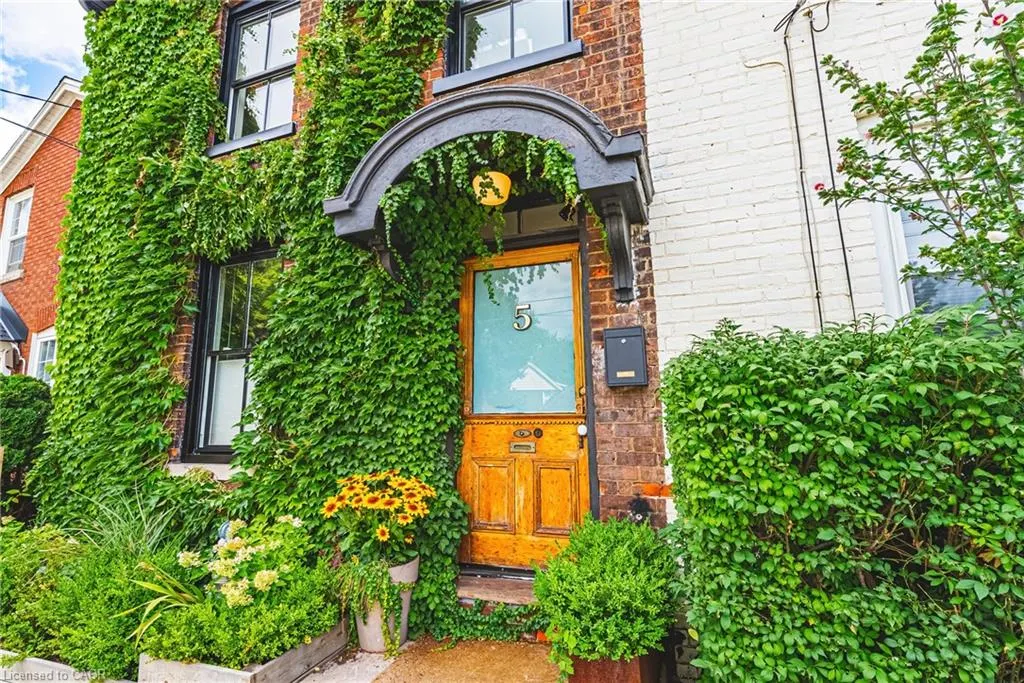 5 Ford Street