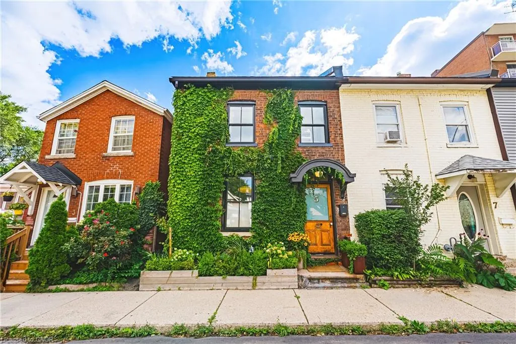5 Ford Street
