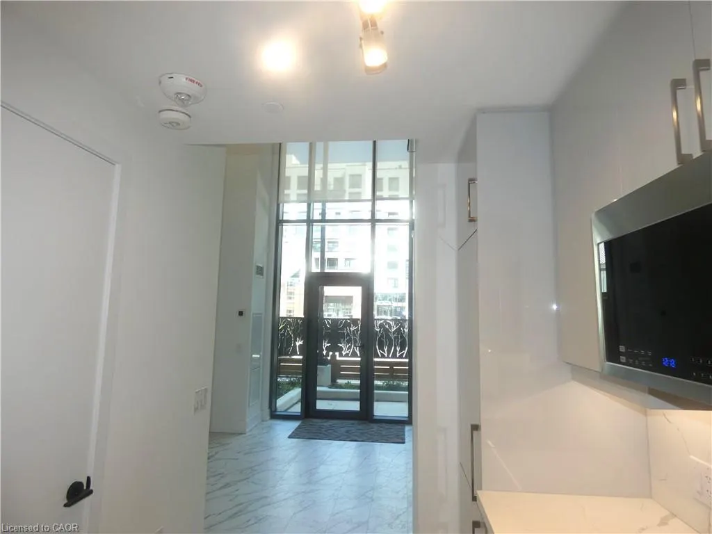 2450 Old Bronte Road, #112