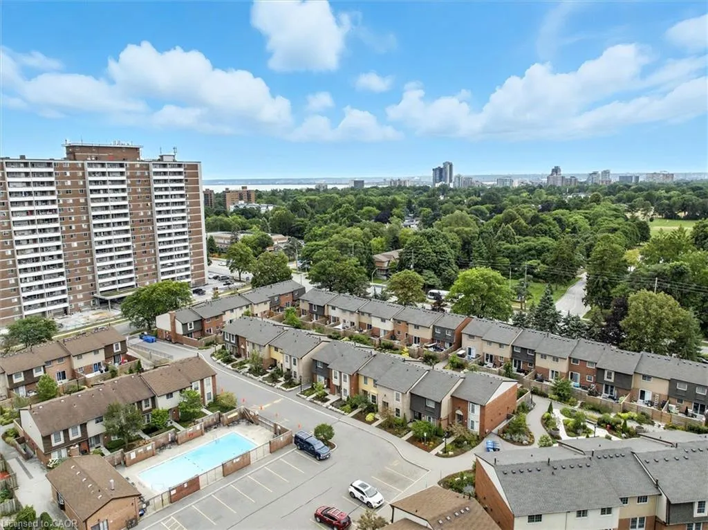 3049 Glencrest Road, #27