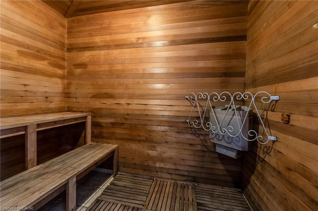 2045 Appleby Line, #305