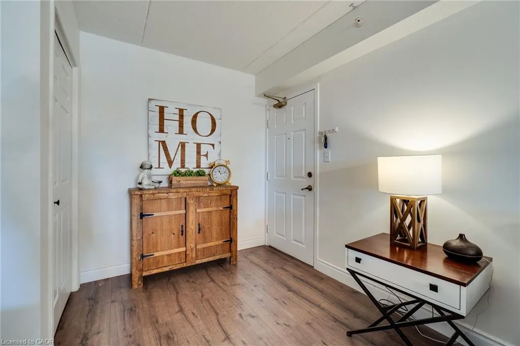 2045 Appleby Line, #305