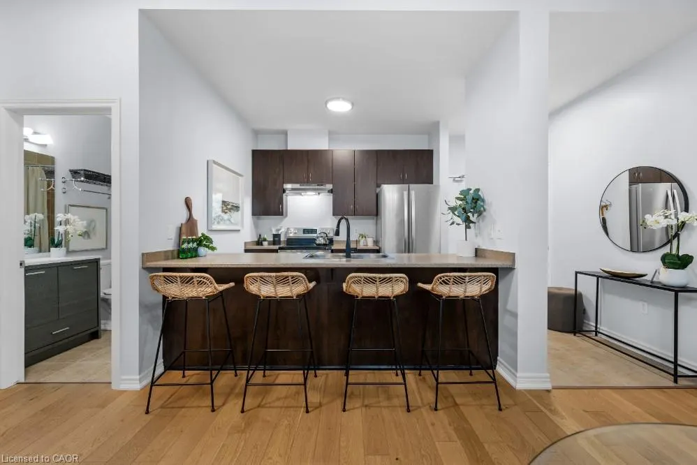 5070 Fairview Street, #107