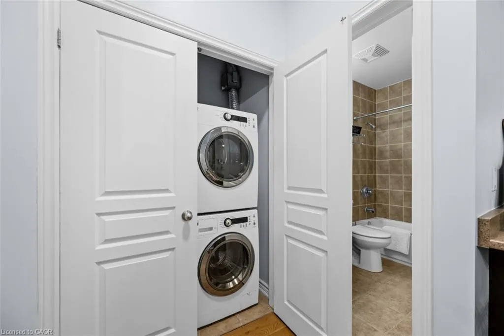 5070 Fairview Street, #107