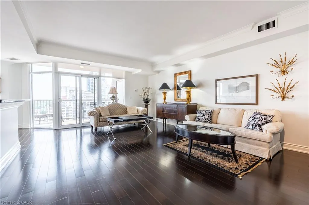 1477 Lakeshore Road, #1102